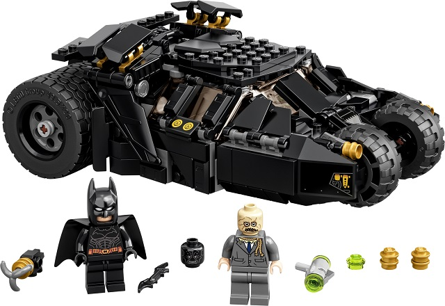 76239 USED Batmobile Tumbler: Scarecrow Showdown