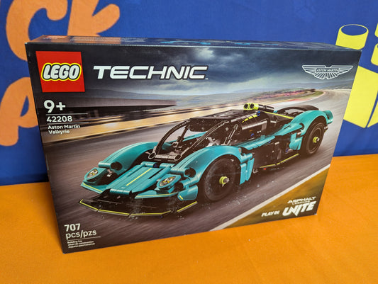 42208 Aston Martin Valkyrie