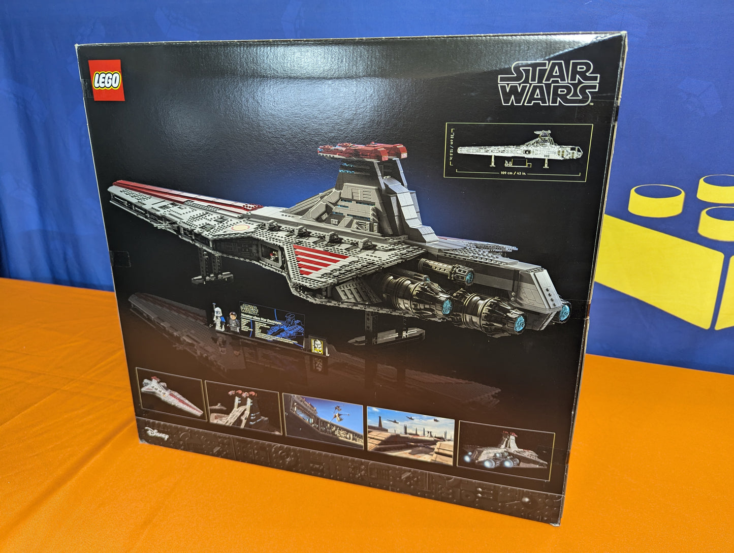 75367 UCS Venator