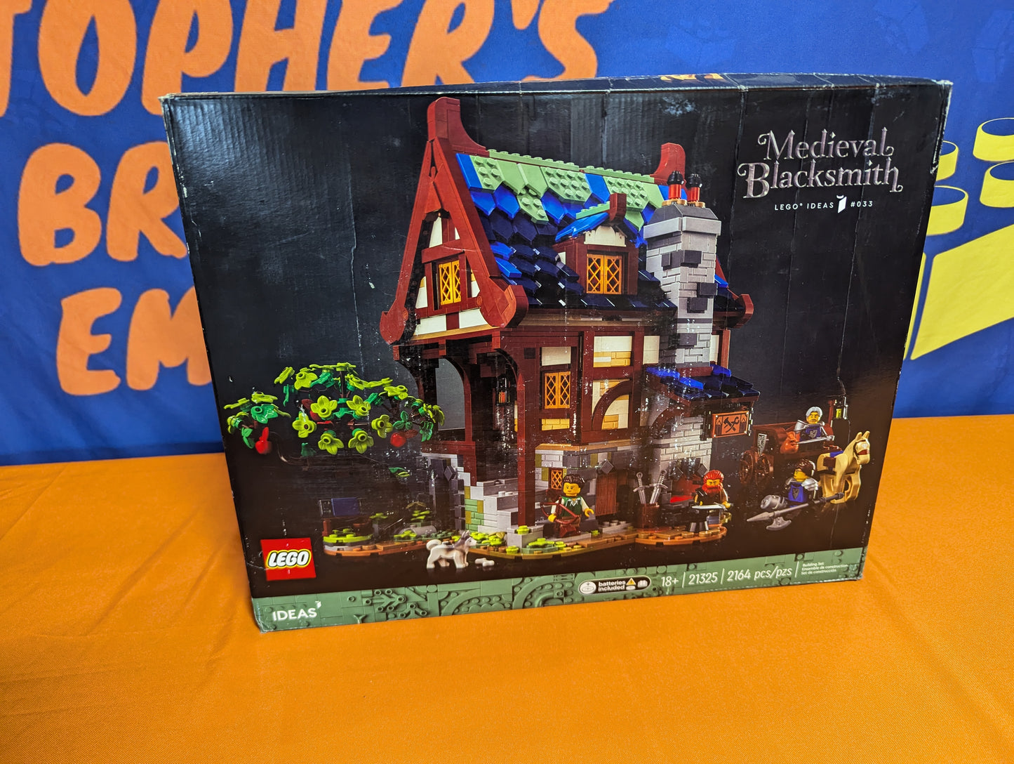 21325 Medieval Blacksmith Shop