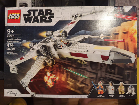 75301 Luke Skywalker's X-Wing fighter