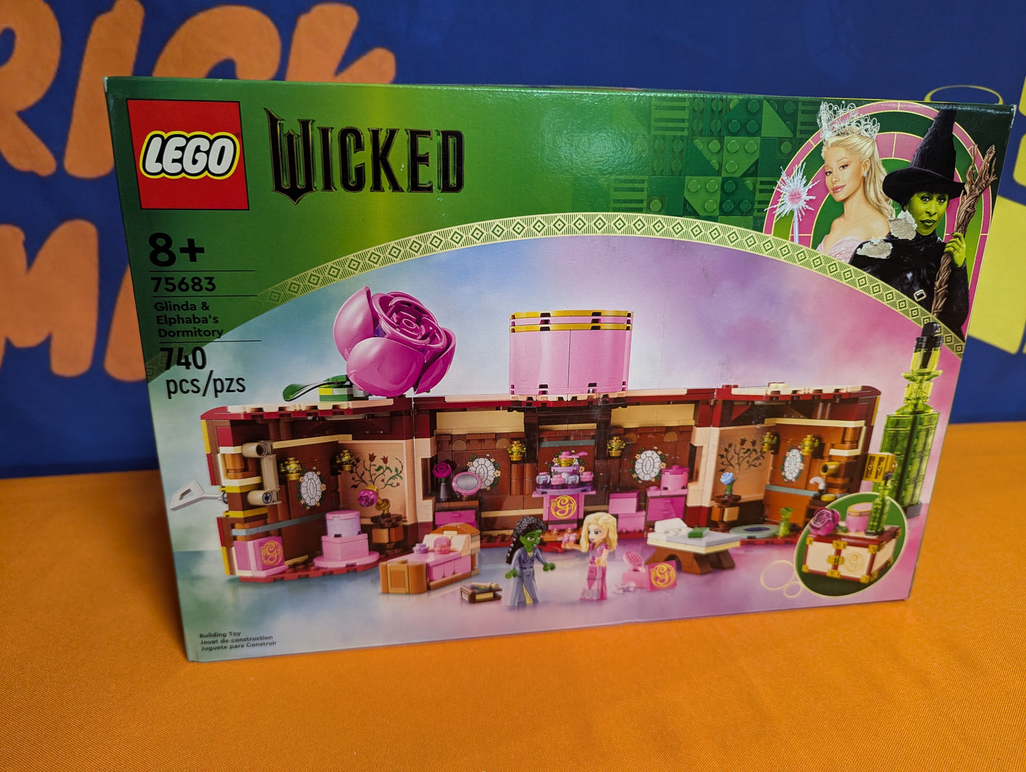 75683 Glinda & Elphaba's Dormitory