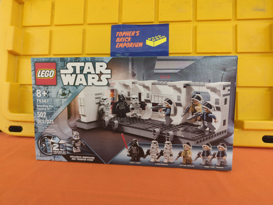 75387 boarding the tantive IV